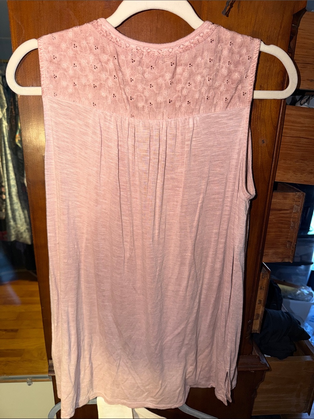 Max Jeans Blush Pink Lace Trim Tank Top - Picture 4 of 4